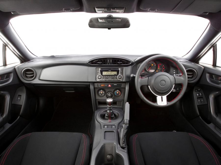  Toyota GT 86 GT 2012 года  (AU) (фото 2 из 4)